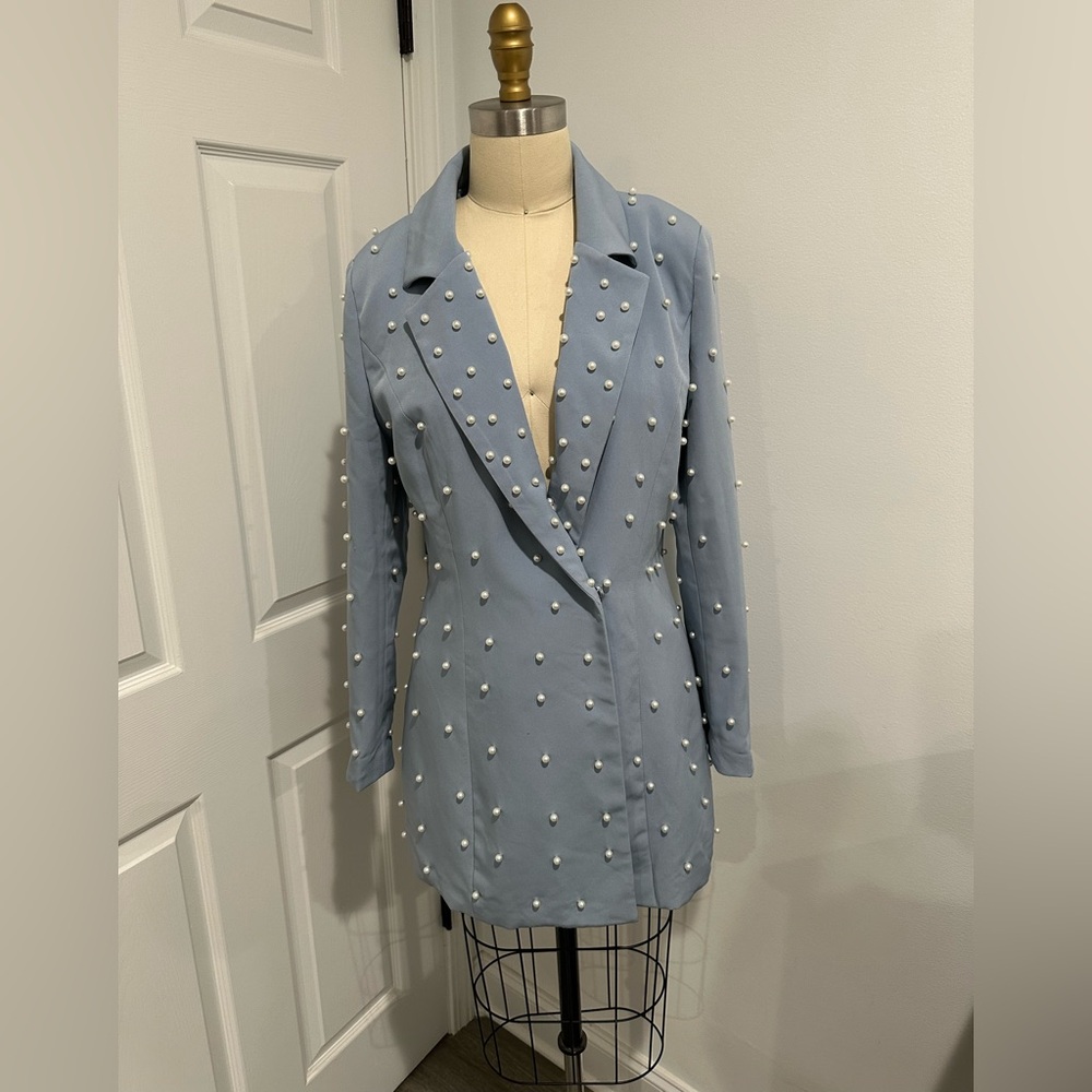 Blue Pearl-Embellished Women's Coat